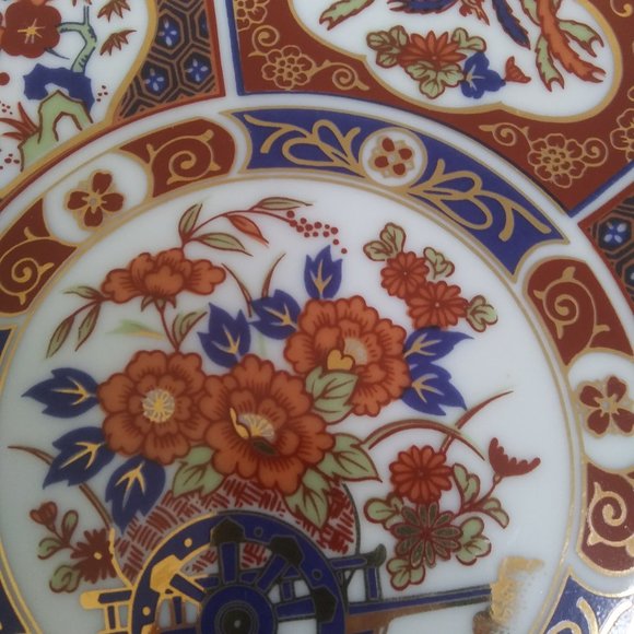 Beautiful decorative Asian plate 6 inch diameter - Picture 6 of 16
